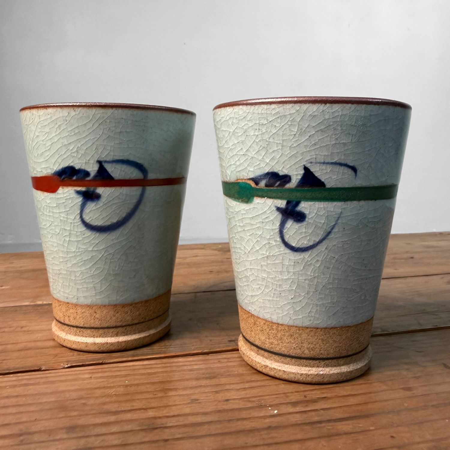 Japanse Yunomi Theebekers, Craquelé Glazuur en Kobaltdecor, 1970s