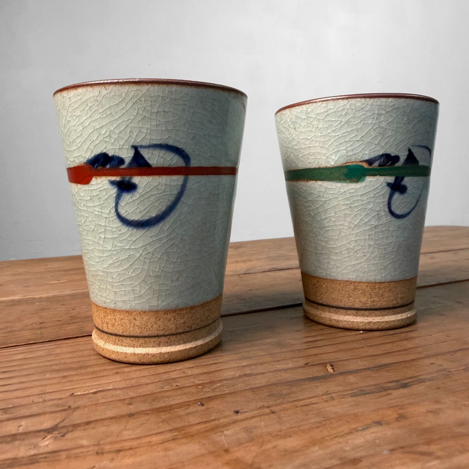 Japanse Yunomi Theebekers, Craquelé Glazuur en Kobaltdecor, 1970s