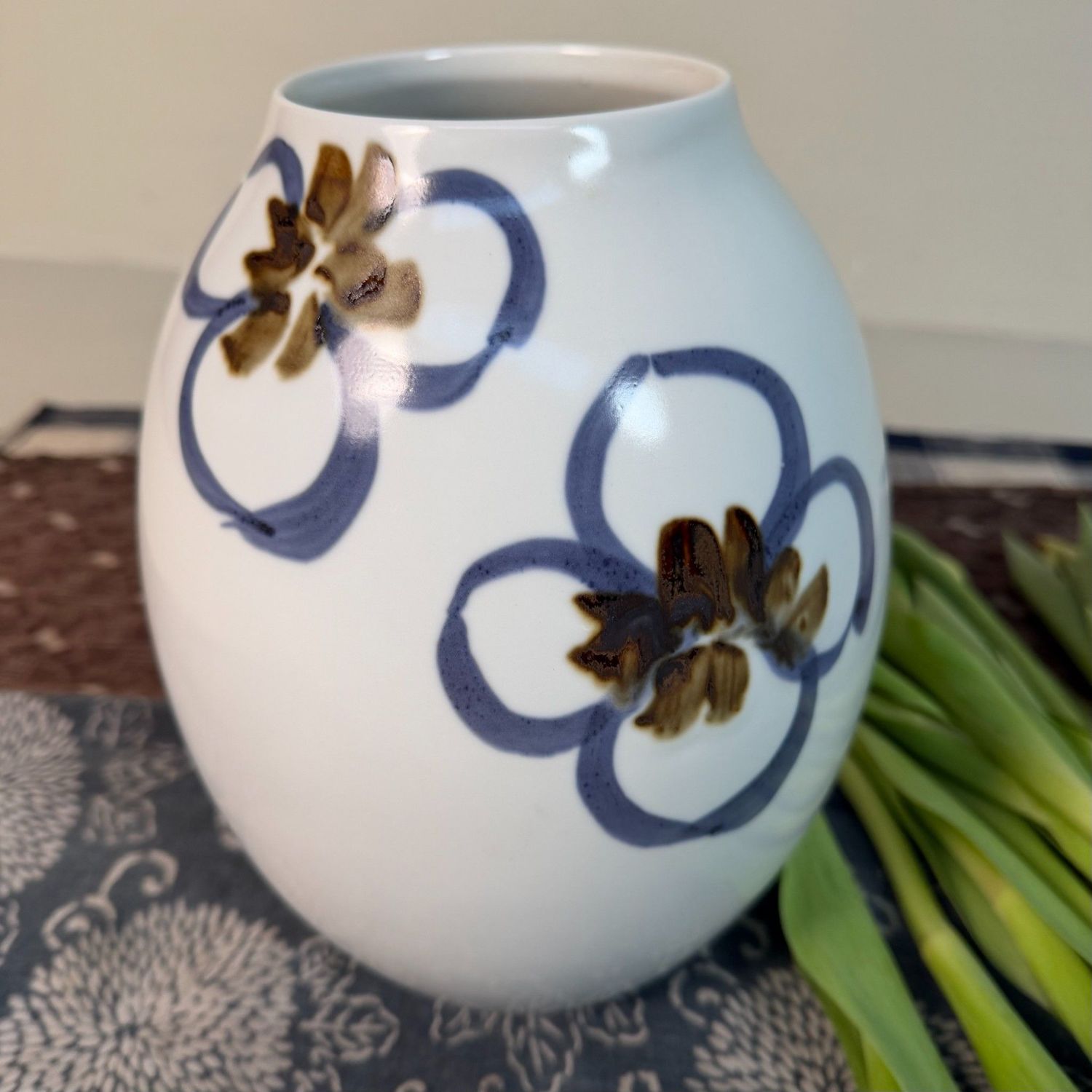 Japanese Porcelain Ikebana Vase, Sometsuke, by Asahina, 1970s