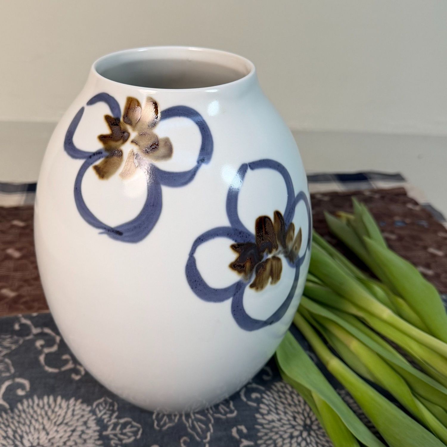 Japanese Porcelain Ikebana Vase, Sometsuke, by Asahina, 1970s