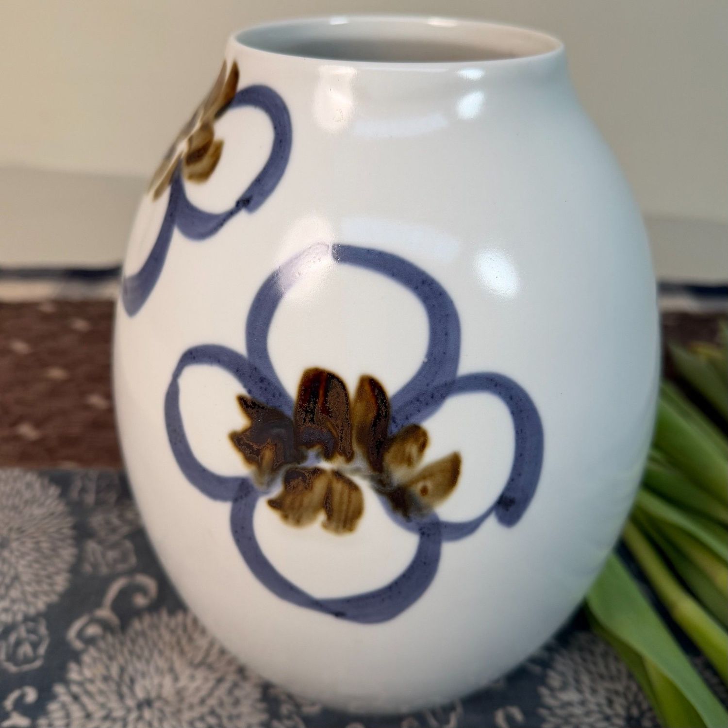 Japanese Porcelain Ikebana Vase, Sometsuke, by Asahina, 1970s