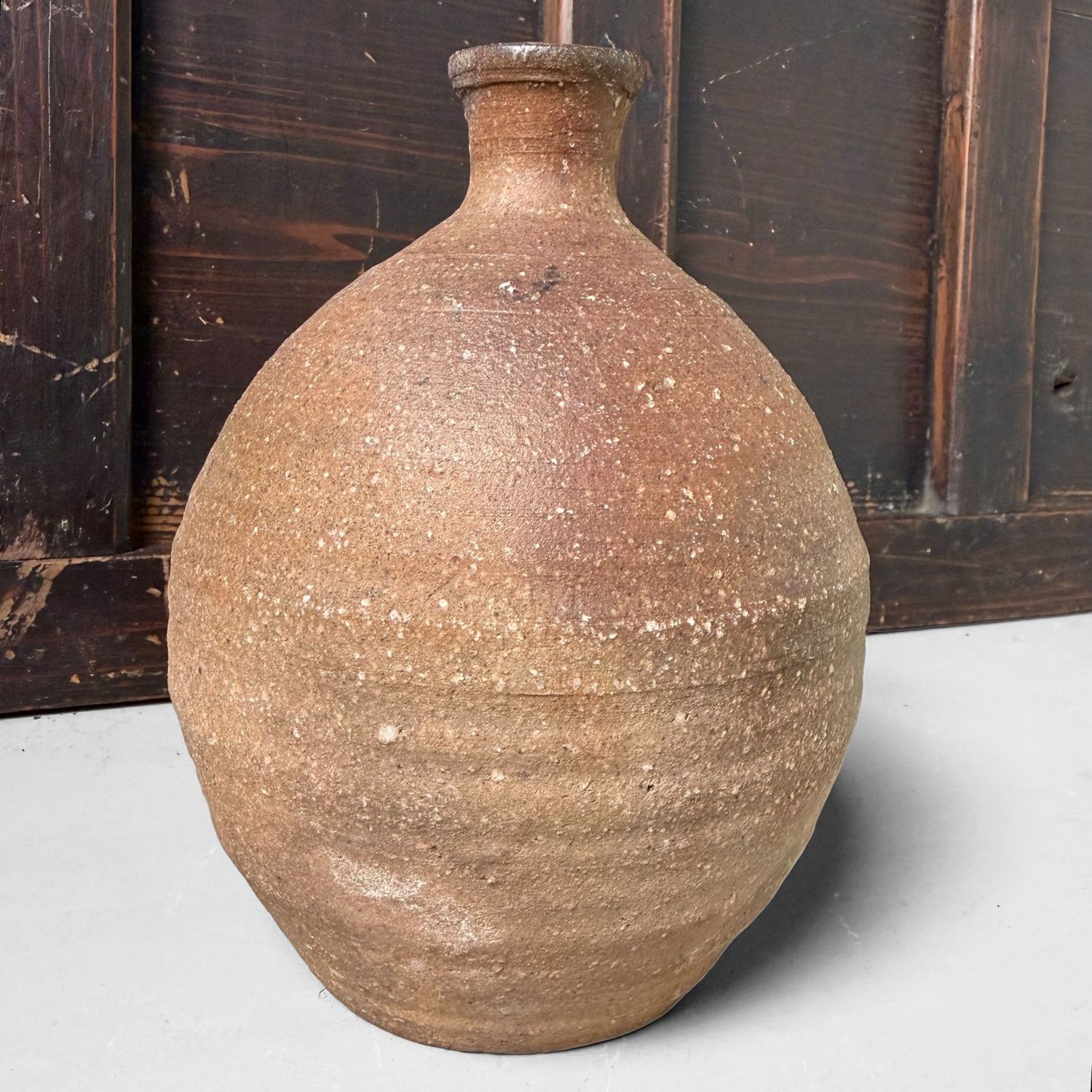 Bizen Kotsubo, Ikebana Vase by Yoshio, Traditional Stoneware, 1950s