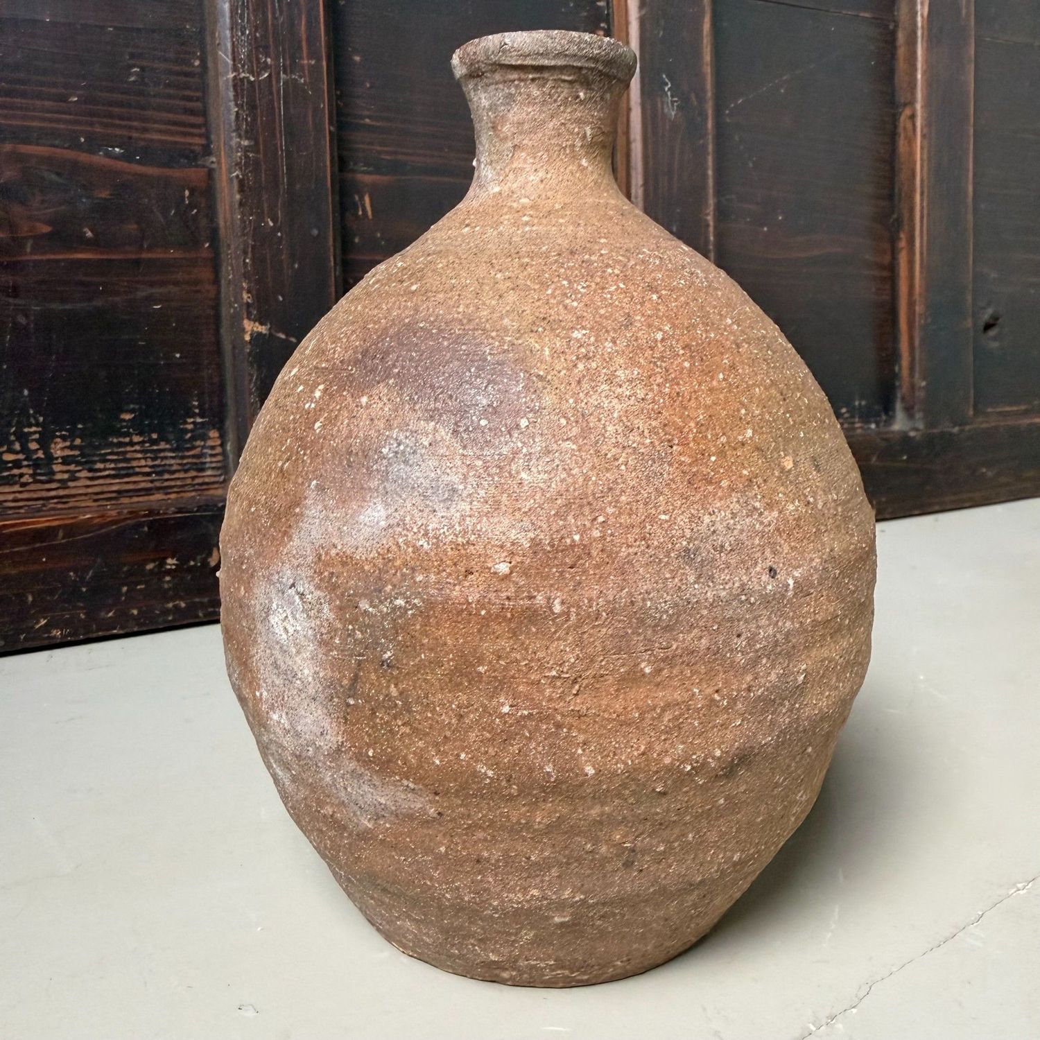 Bizen Kotsubo, Ikebana Vase by Yoshio, Traditional Stoneware, 1950s