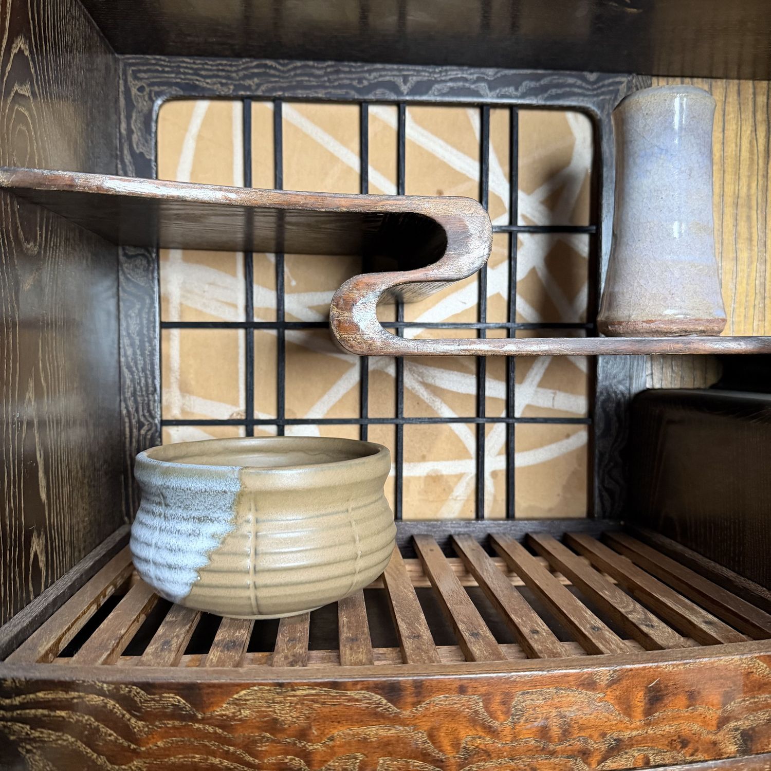 Japanse Chadansu Theekast, Zeldzame Keyaki Displaykast, jaren 20