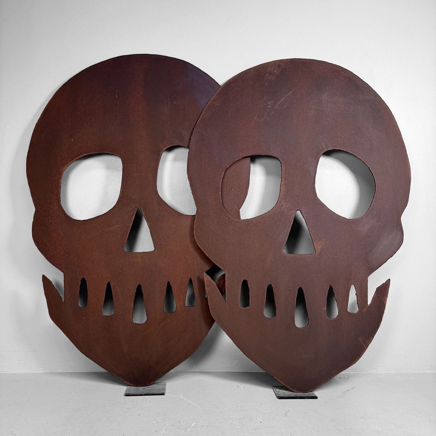 Monumentale Stalen 'Skull' Wanddecoratie, jaren 1990