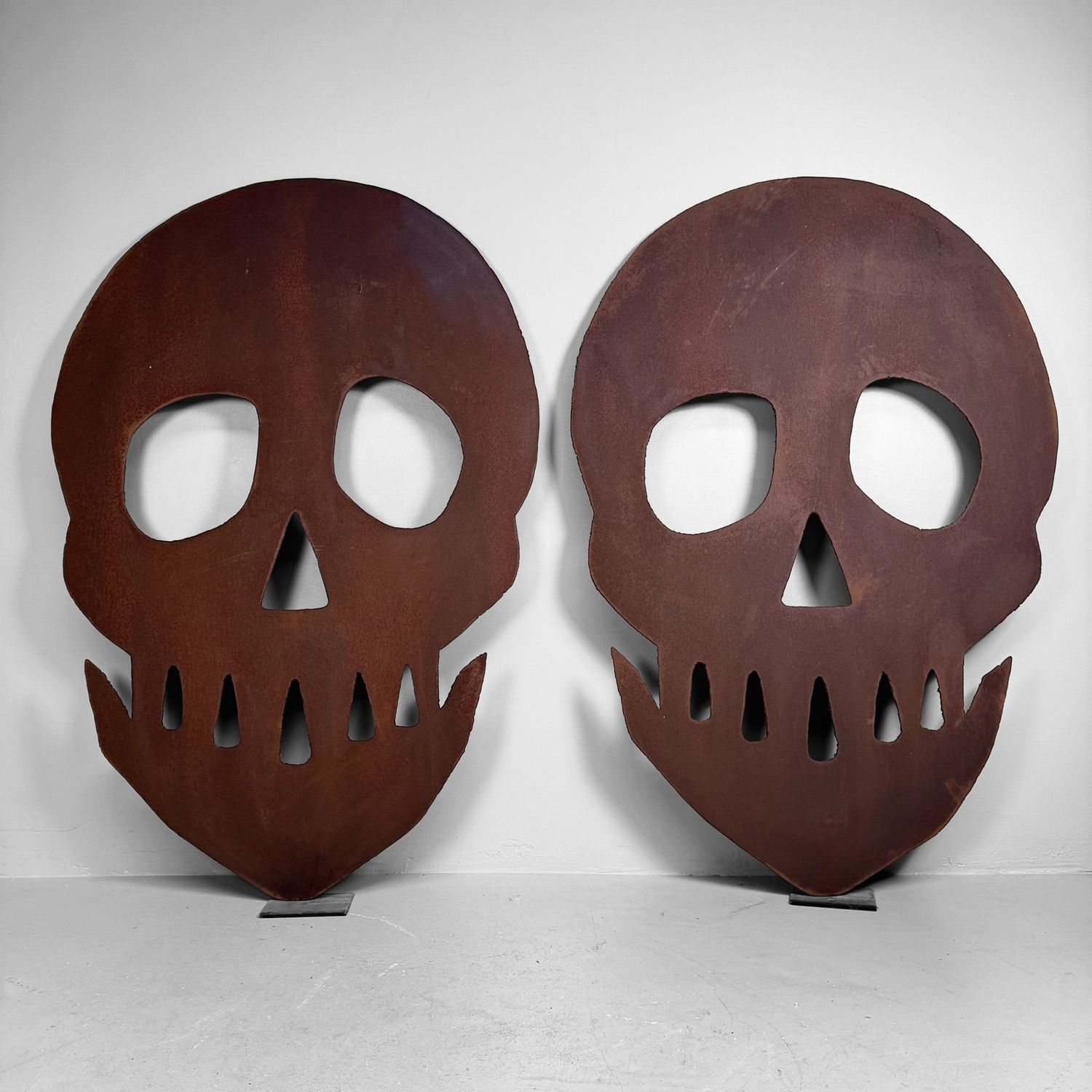 Monumentale Stalen 'Skull' Wanddecoratie, jaren 1990