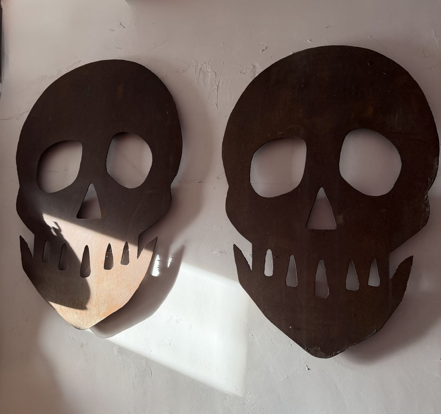 Monumentale Stalen 'Skull' Wanddecoratie, jaren 1990