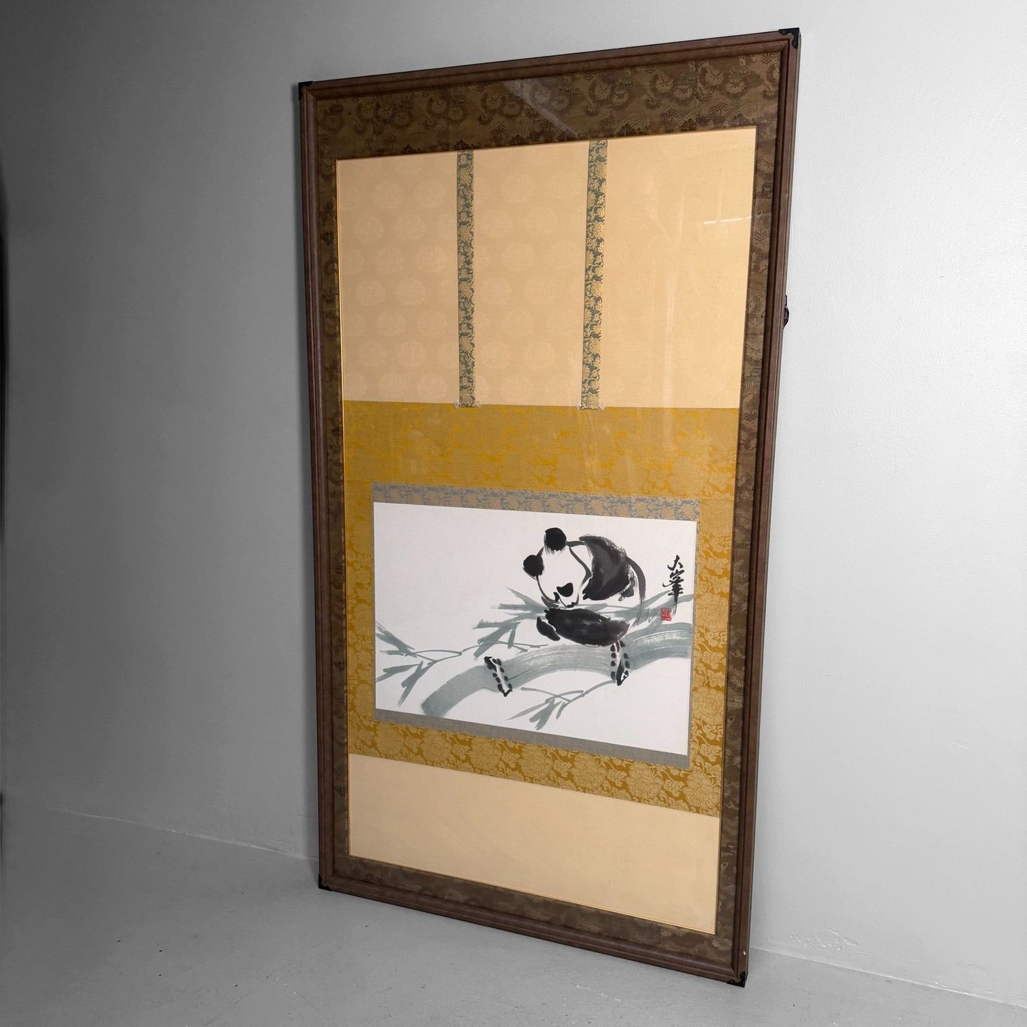 Grote Japanse Wanddecoratie, Handgeschilderde Panda, Sumi-e, 1970s