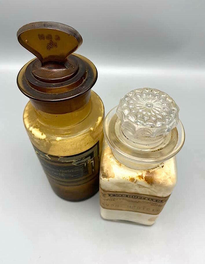 Set of Antwerp Pharmacy Bottles with Original Labels, ca. 1900–1930