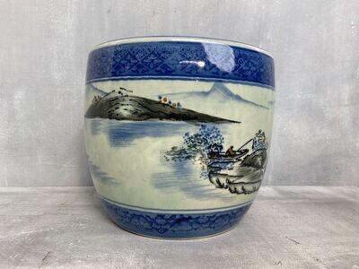 Antieke Japanse Keramische Hibachi met Berglandschap, ca. 1920