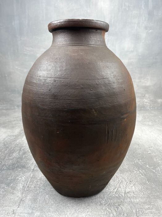 Antieke Japanse Chatsubo Theepot in Steengoed, Meiji-periode, 1868–1912 Antieke Japanse Chatsubo Theepot in Steengoed, Meiji-periode, 1868–1912
