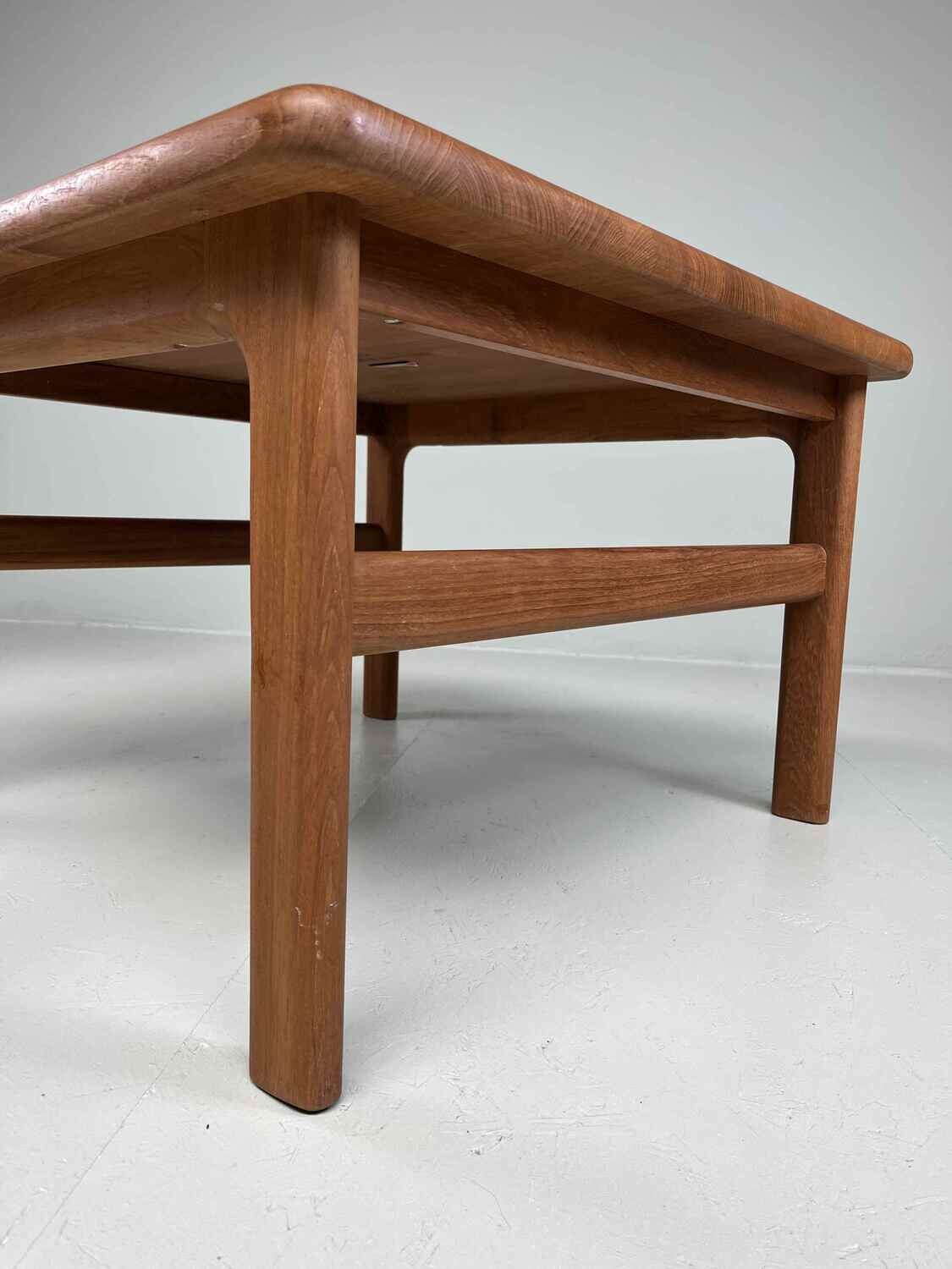 Vintage Deense Salontafel van Niels Bach, ca. 1960–1970