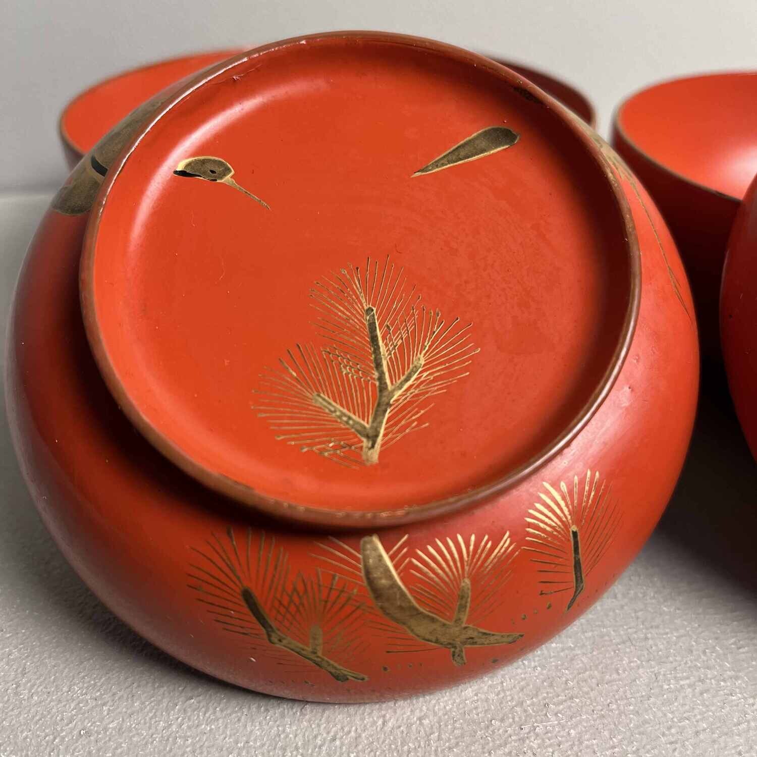 'Kraanvogel' Urushi Maki-e Set Rijstkommen Japan (1868-1912)