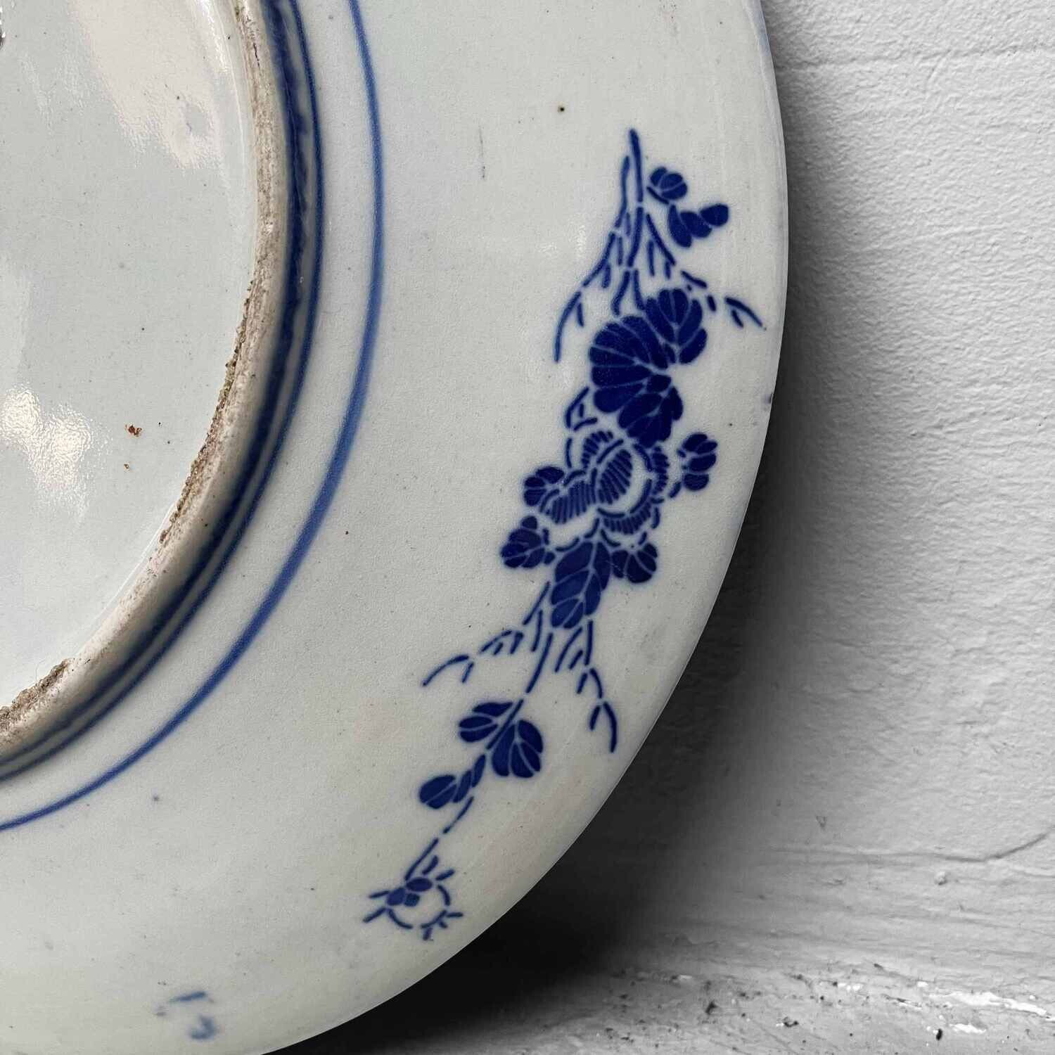 Imari ware Sometsuke Blue and White Porcelain Plate Japan.
