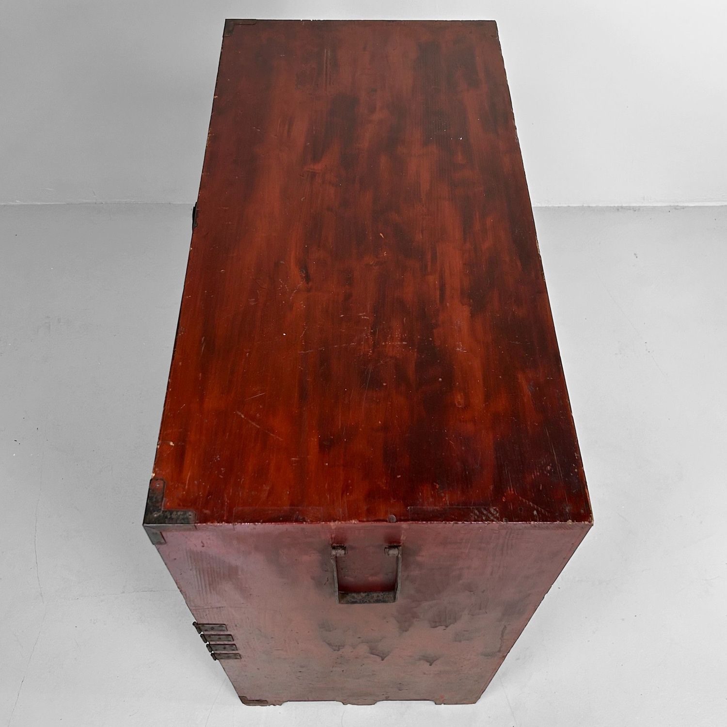 Traditional Japanese Tansu Storage Cabinet, Meiji Period.