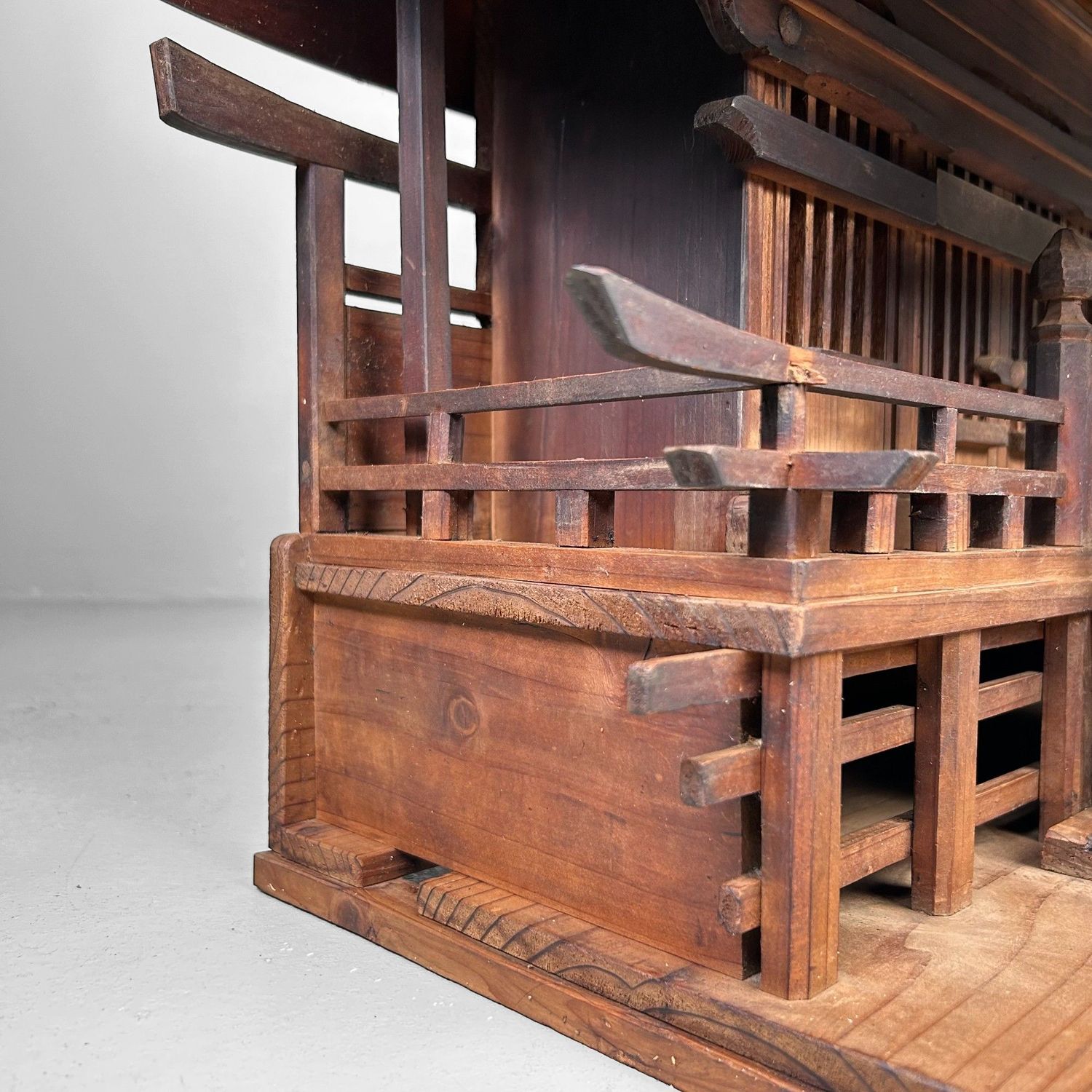 Rare Meiji-Era Kamidana – Japanese Shinto Shrine (c. 1868–1912)