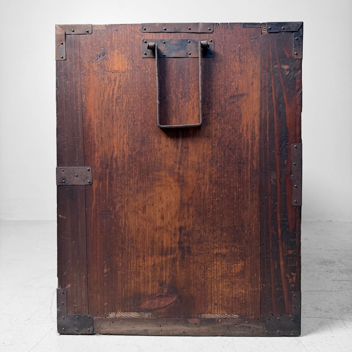 Japanese Tansu Chest, Storage & Display Piece, 1910s