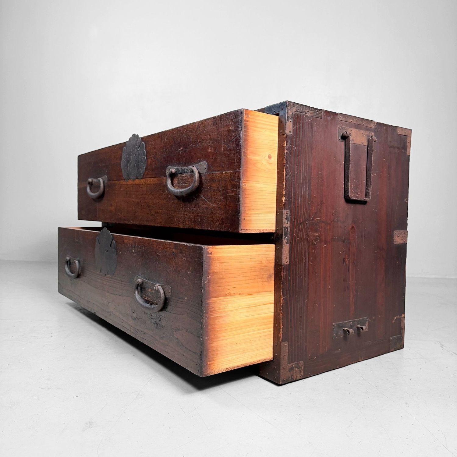 Japans Tansu Ladekast, Opbergmeubel & Display Piece, 1910s
