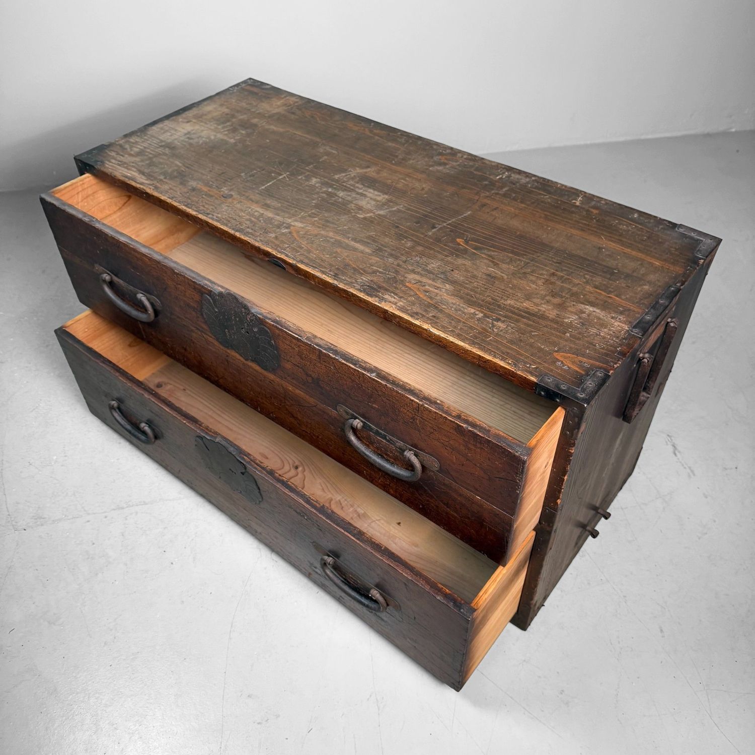 Japans Tansu Ladekast, Opbergmeubel & Display Piece, 1910s