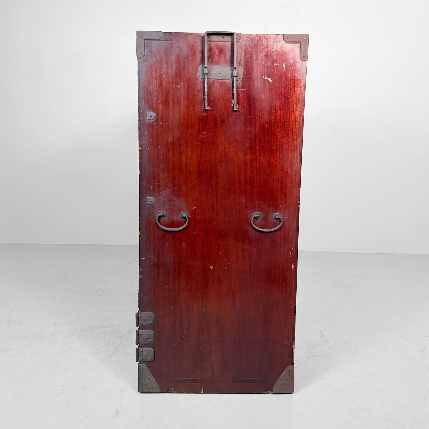 Japanese Antique Tansu, Storage Cabinet and Display Piece, 1900s