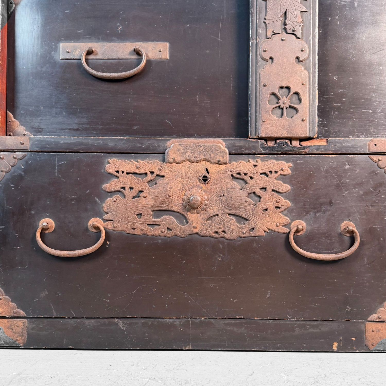 Japanese Antique Tansu, Storage Cabinet and Display Piece, 1900s