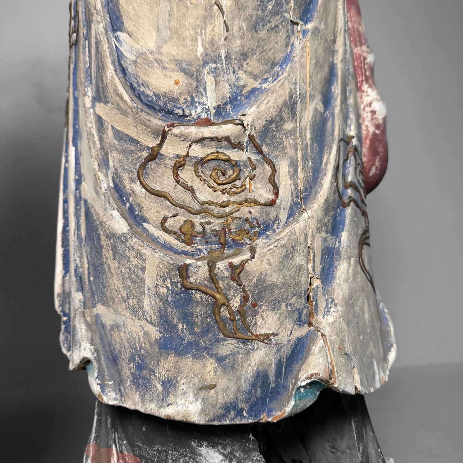 Grote Polychrome Tempelfiguren in Hout op Lotusvoet, Korea, 19e eeuw