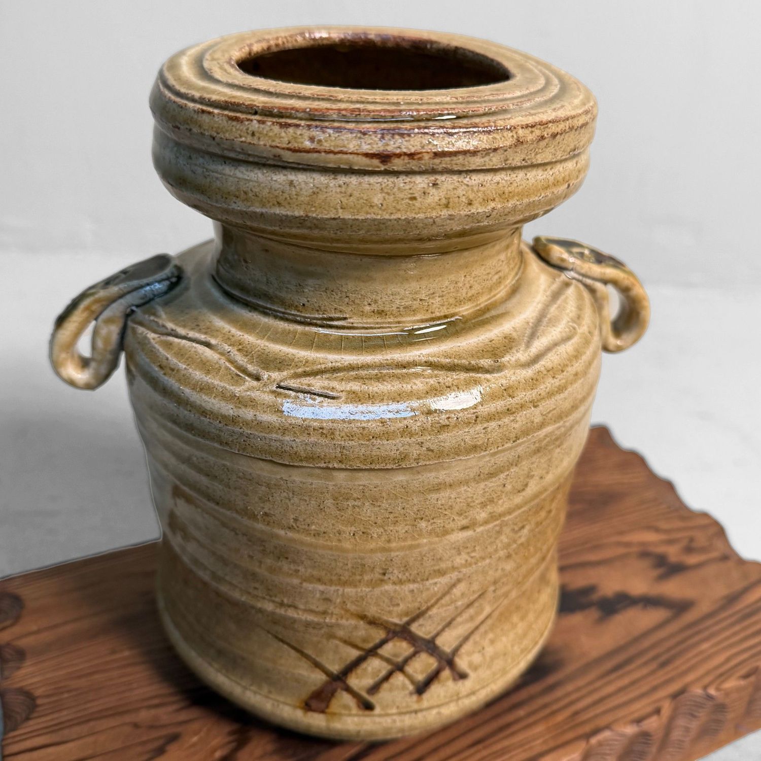 Vintage Japanese Ikebana Vase, Nōshū (Mino) Hanemon-gama, 1970s Vintage Japanese Ikebana Vase, Nōshū (Mino) Hanemon-gama, 1970s