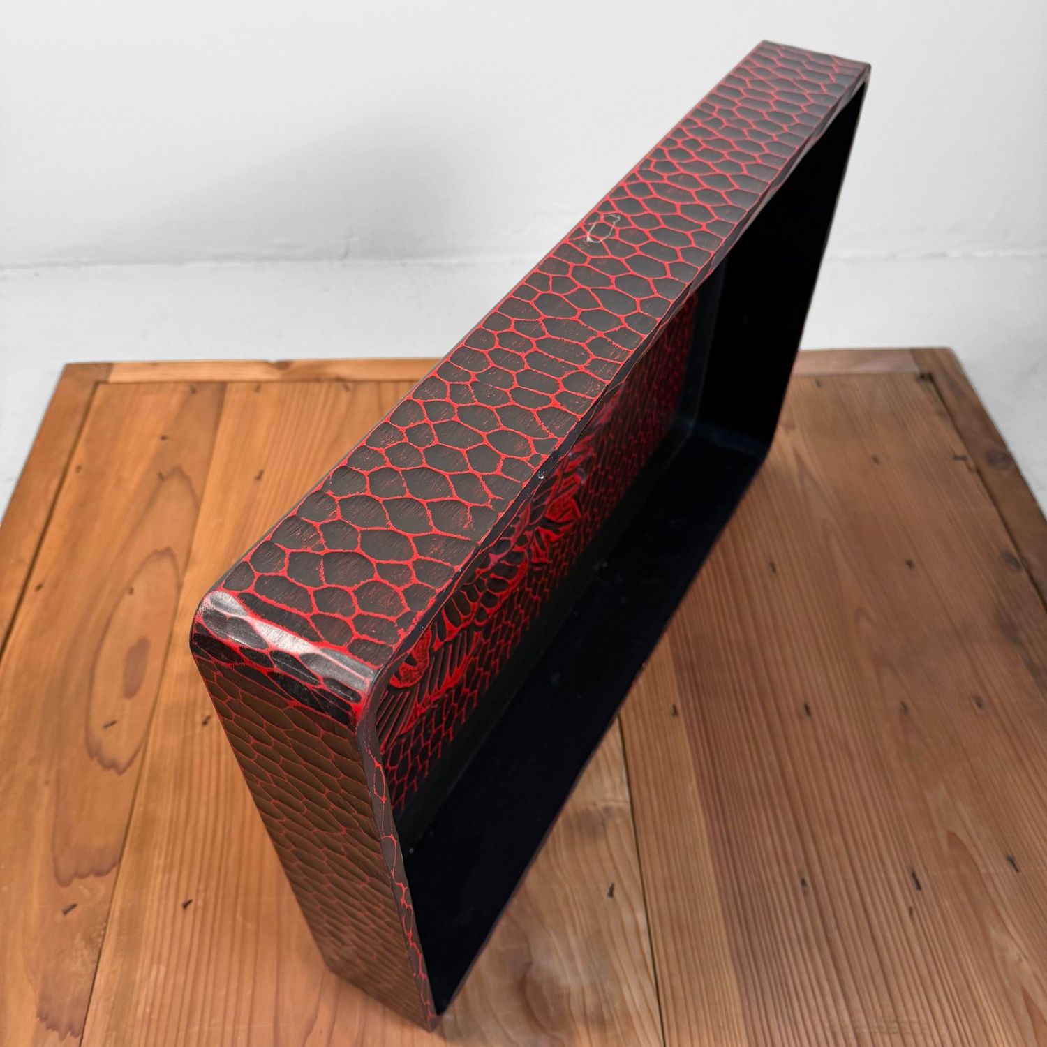 Japans Houten Dienblad, Kamakura-bori met Bloemmotief, 1960s