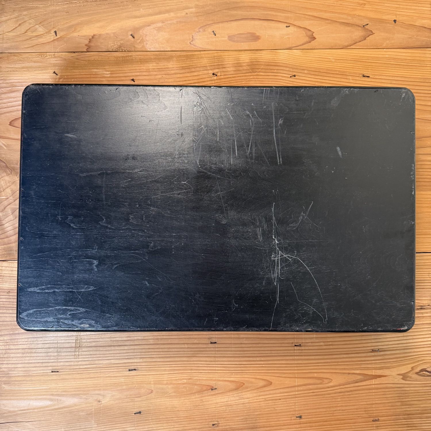 Japans Houten Dienblad, Kamakura-bori met Bloemmotief, 1960s