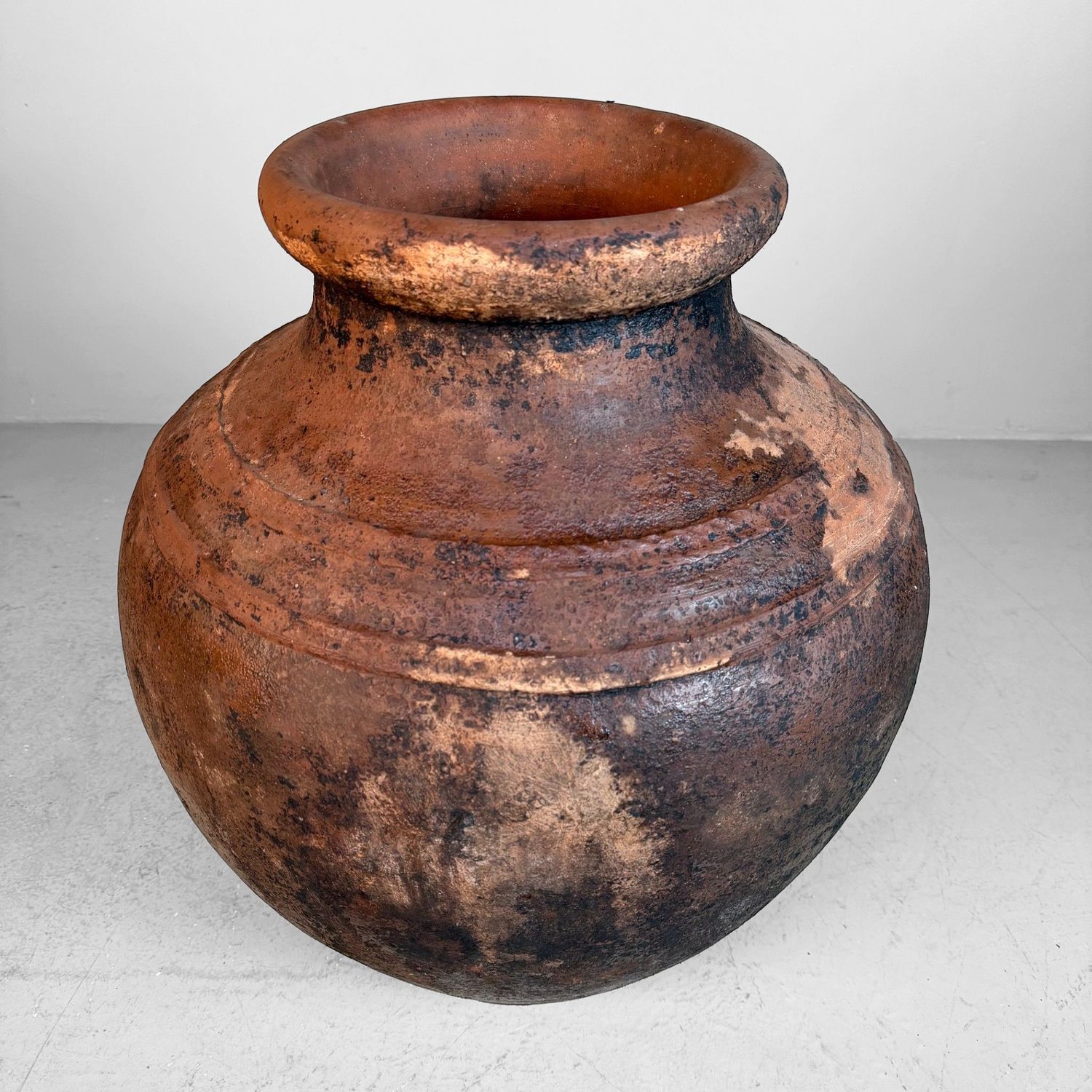 Antique Terracotta Jar, Large Olive Oil Amphora, Portugal, 1900–1930