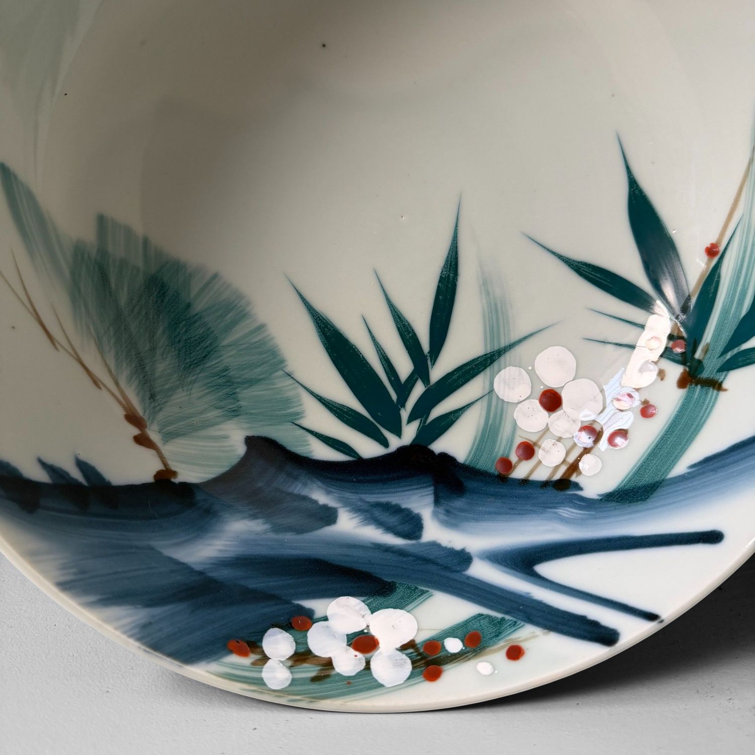 Japanse Vintage Porseleinen Kom met Sho Chiku Bai decor, 1950s