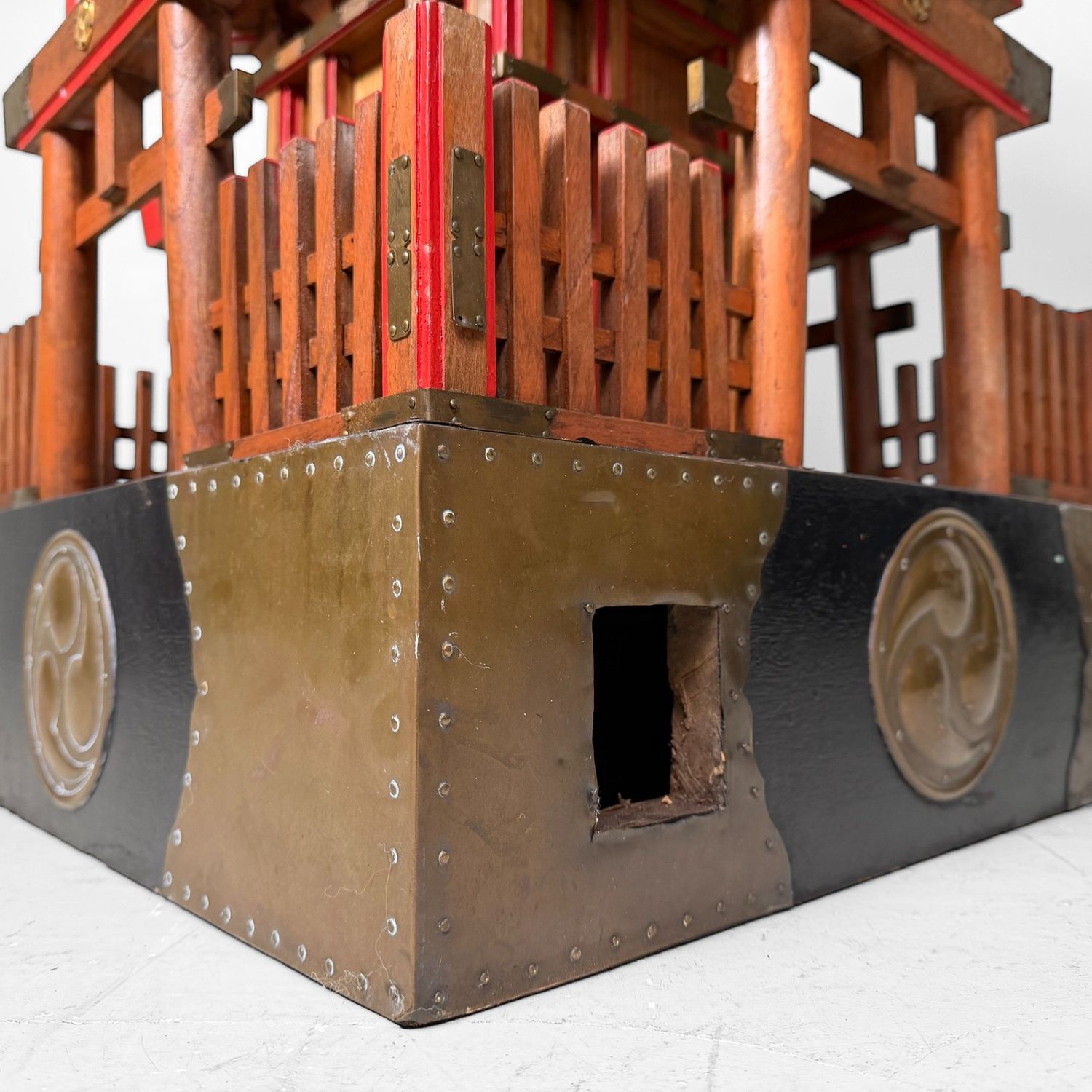Monumentale Japanse Mikoshi, Draagbaar Shinto-heiligdom, ca. 1880