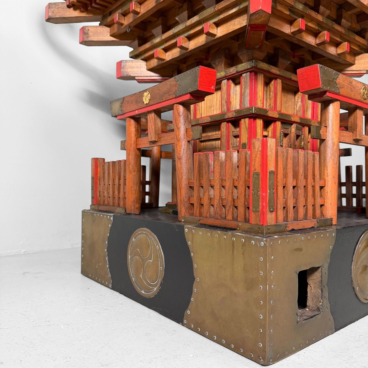Monumentale Japanse Mikoshi, Draagbaar Shinto-heiligdom, ca. 1880