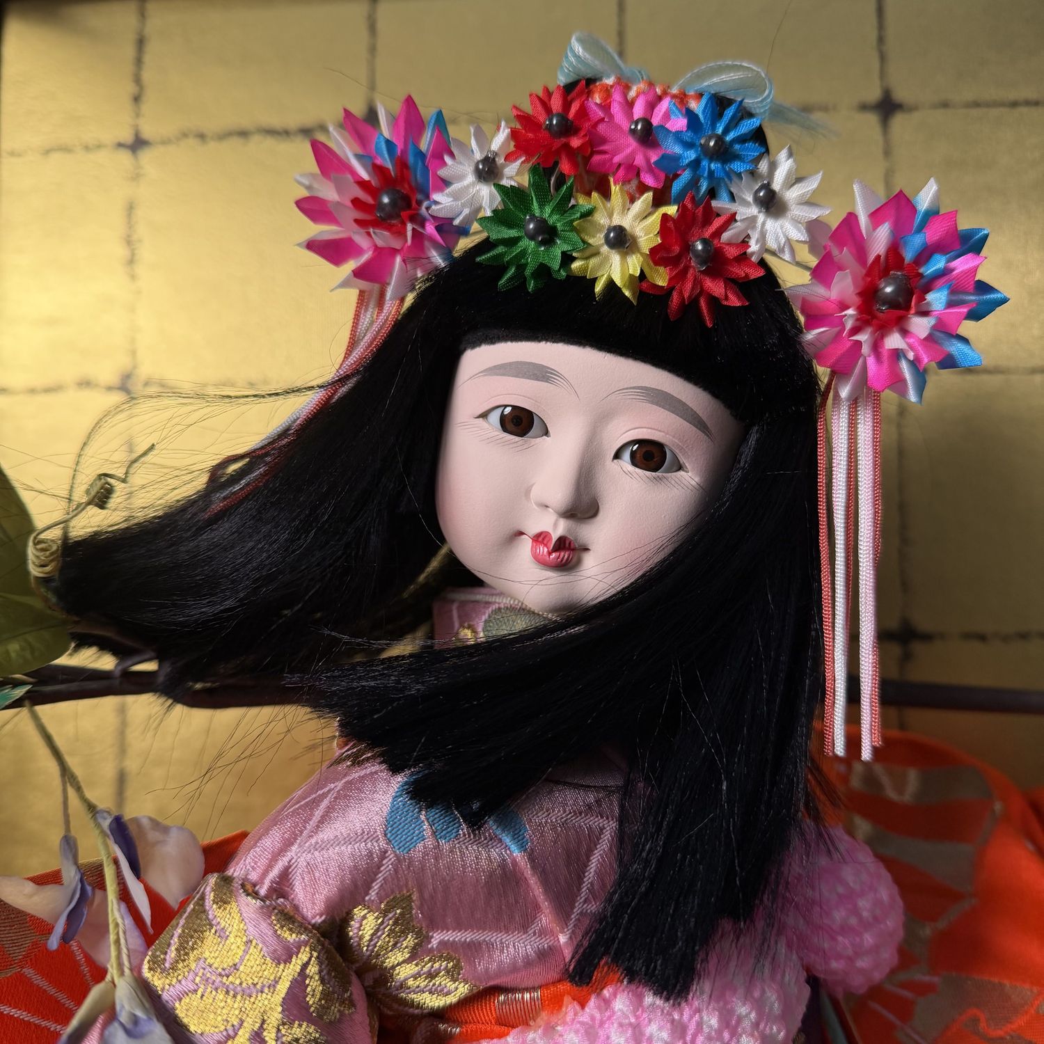 Japanse Buyō-pop, “Fuji Musume” in glazen vitrine, 1961