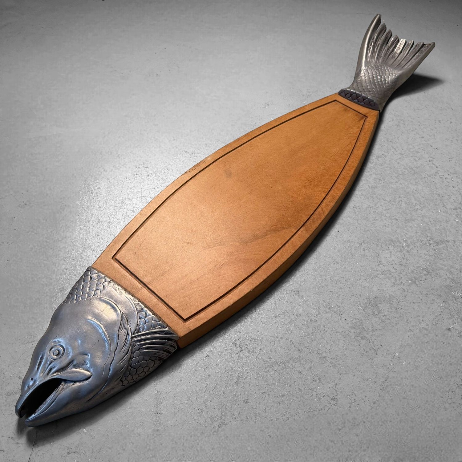 Vintage Fish-Shaped Serving Board “Salmon”, Japan, 1960s