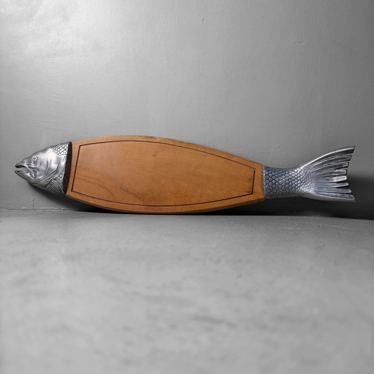 Vintage Fish-Shaped Serving Board “Salmon”, Japan, 1960s