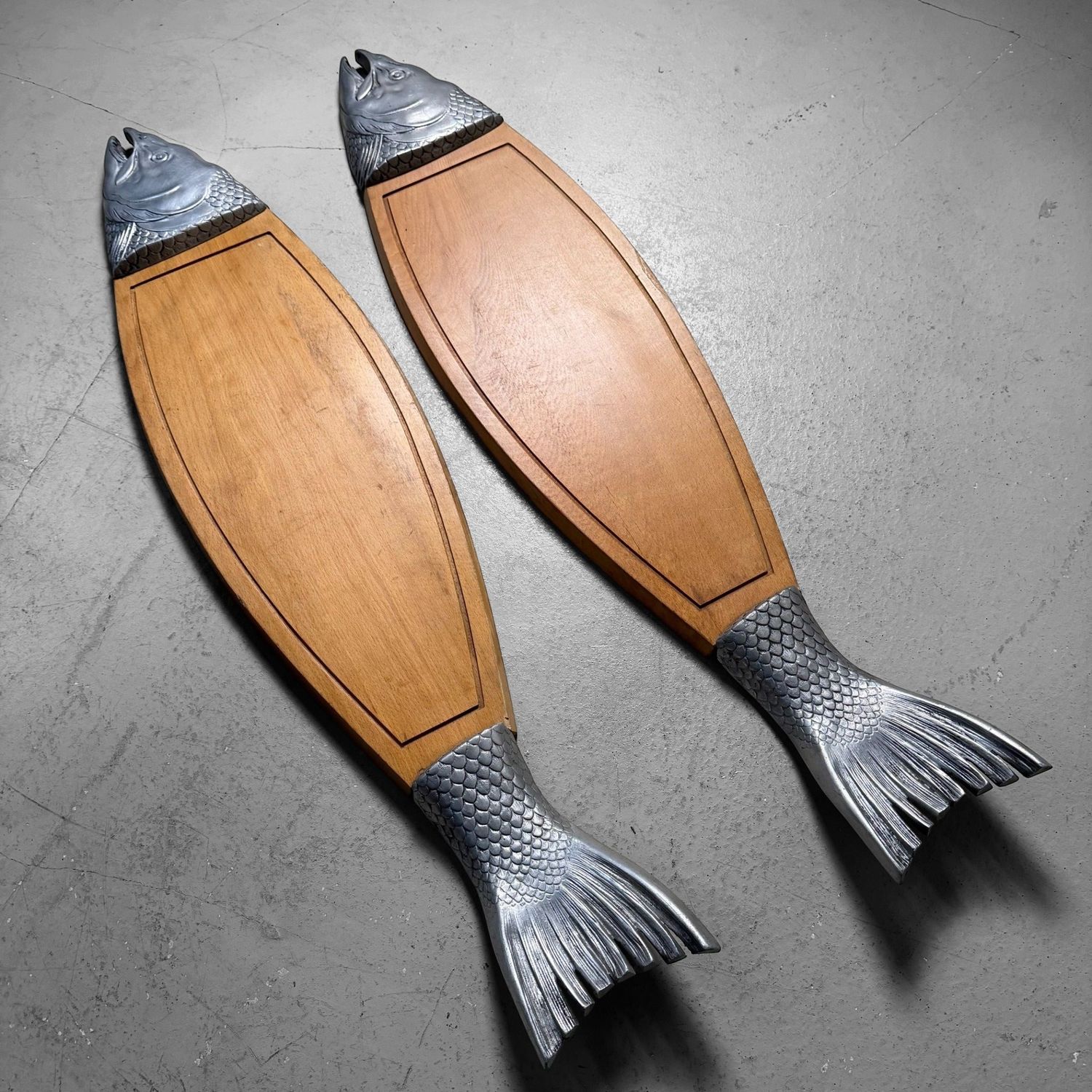 Vintage Fish-Shaped Serving Board “Salmon”, Japan, 1960s