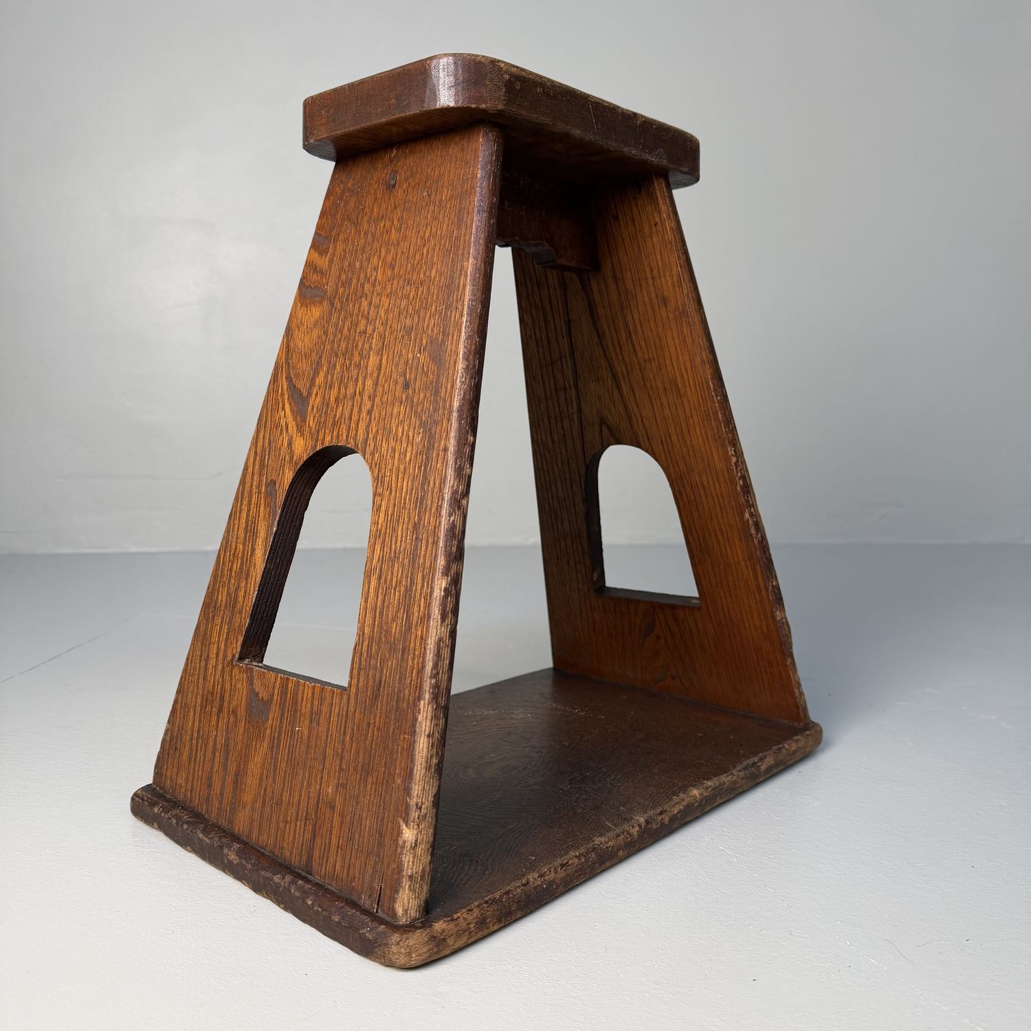 Minimalist Japanese Fumidai, Wooden Step Stool, 1940s