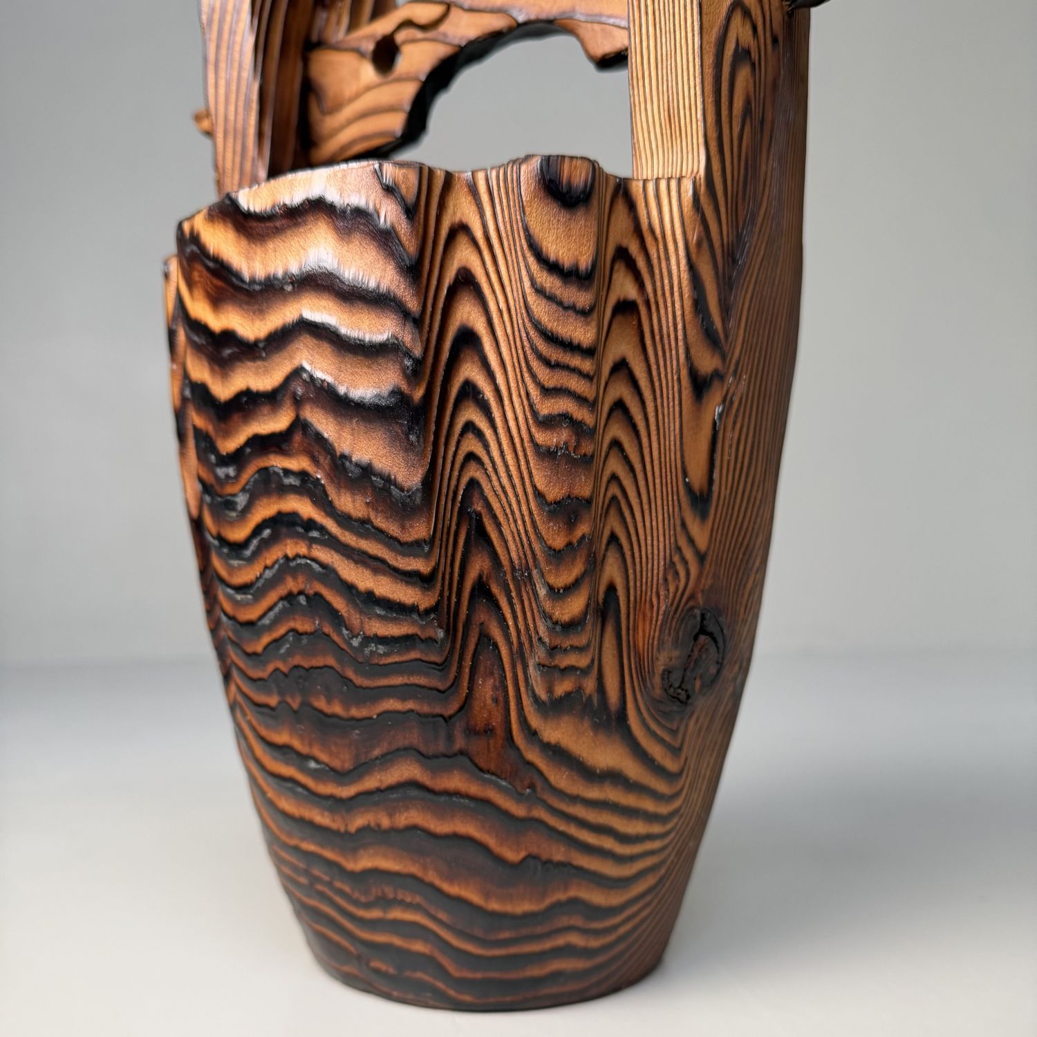 Sugi Houten Japanse Ikebana met Koperen Reservoir, 1960s