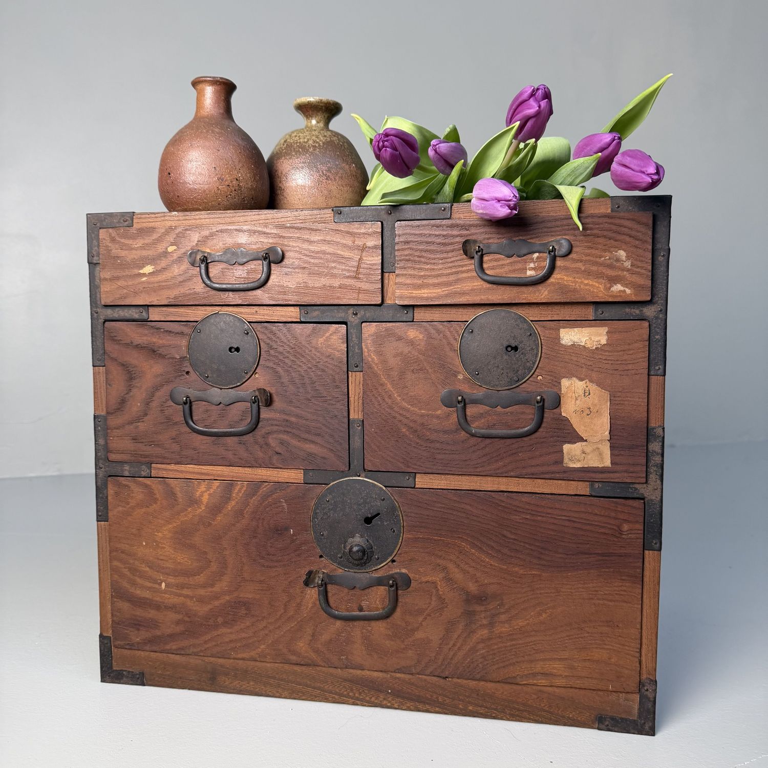 Authentic Japanese Tansu, Small Drawer Chest, 1930s Authentic Japanese Tansu, Small Drawer Chest, 1930s