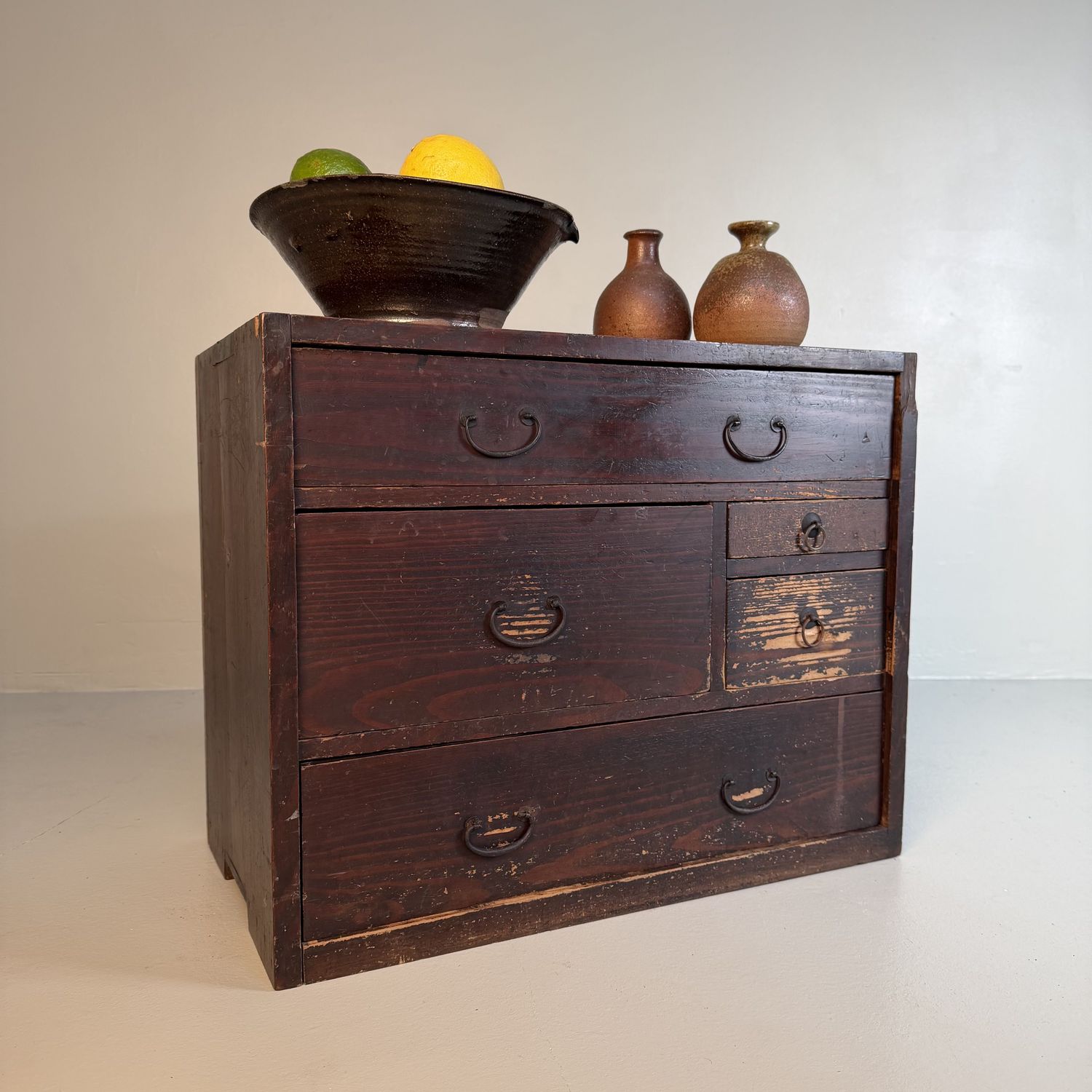 Japanese Kodansu Storage Chest, Small Tansu Drawer Cabinet, 1910s Japanese Kodansu Storage Chest, Small Tansu Drawer Cabinet, 1910s