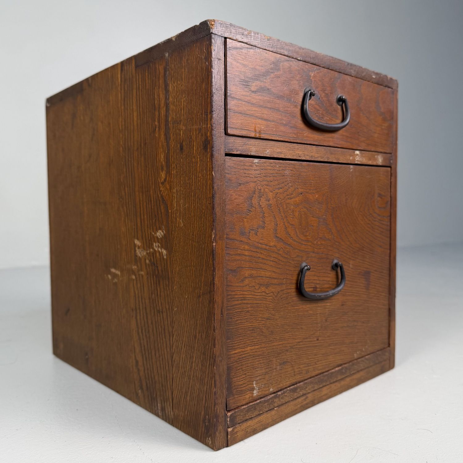 Japanese Kodansu – Small Storage Cabinet, 1910s Japanese Kodansu – Small Storage Cabinet, 1910s