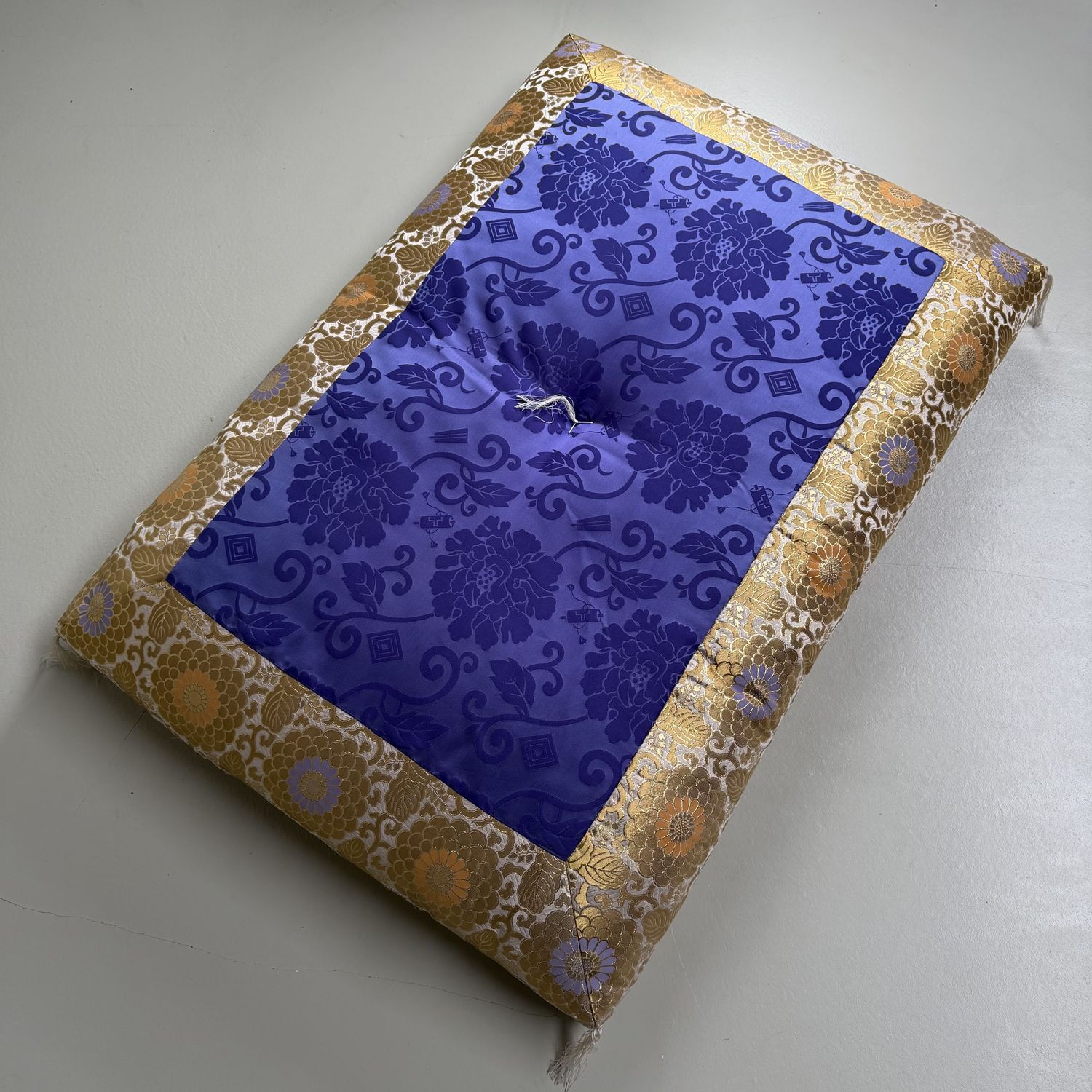 Ceremonial Temple Floor Cushion, Haishiki / Terayō Zabuton, 1980s.