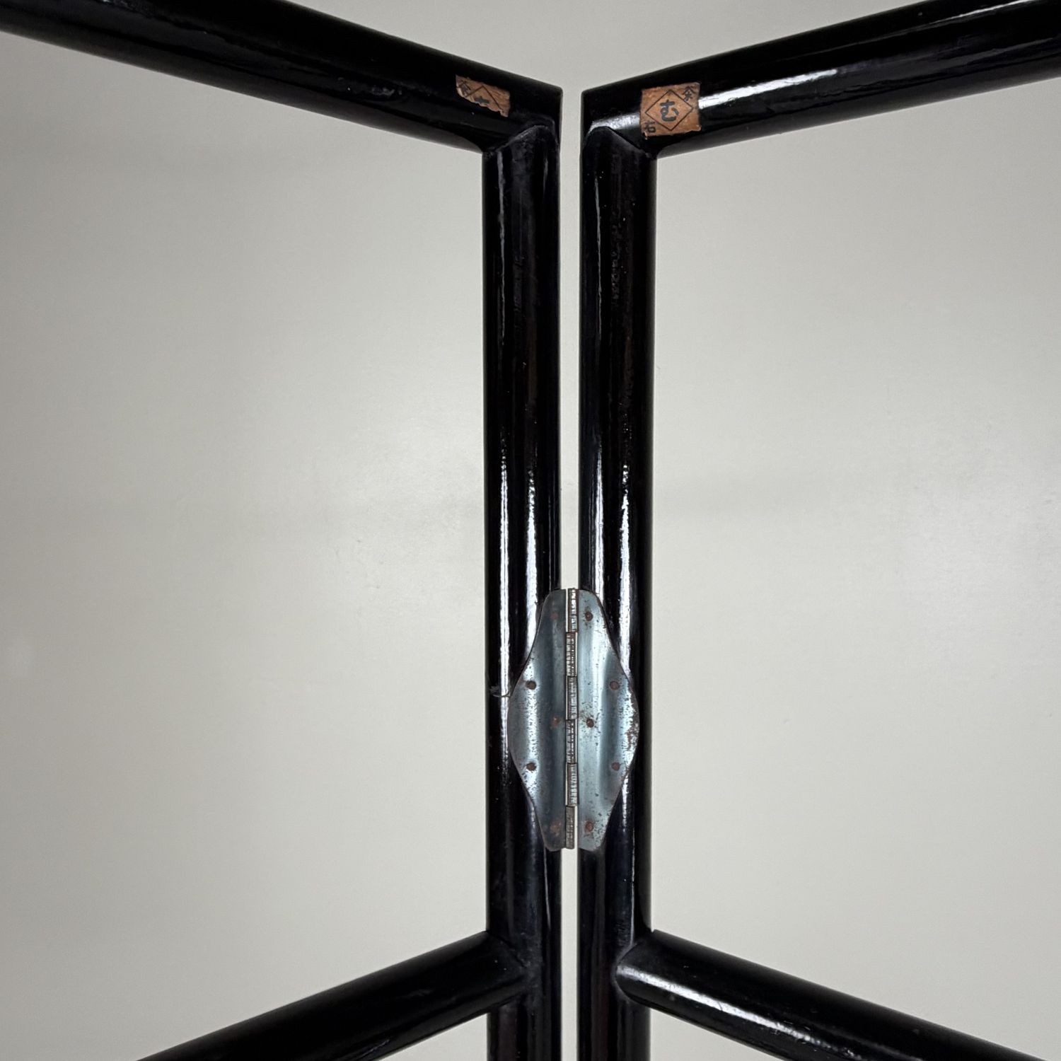 Antique Japanese Kimono Hanger, Black Lacquer Ikō with Cranes, 1920s