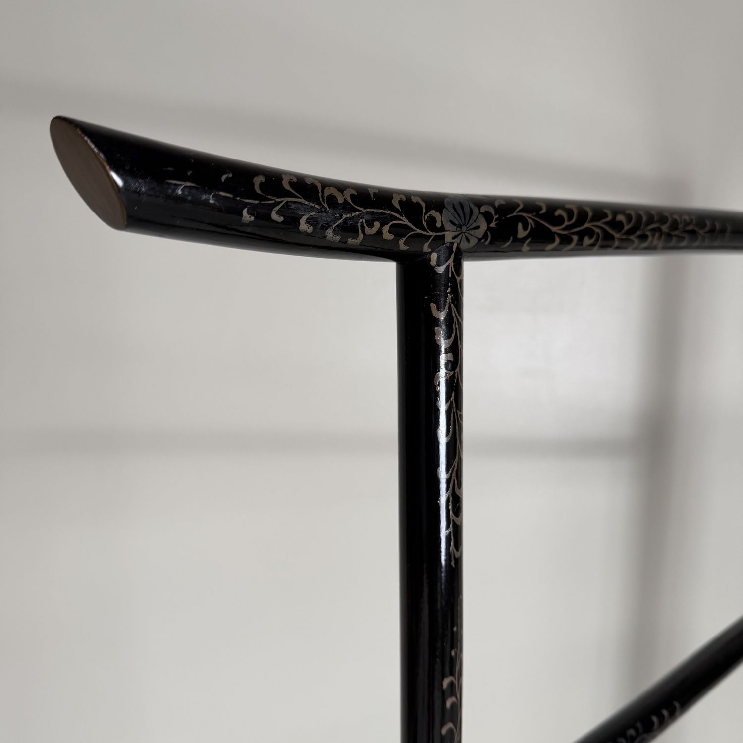 Antique Japanese Kimono Hanger, Black Lacquer Ikō with Cranes, 1920s