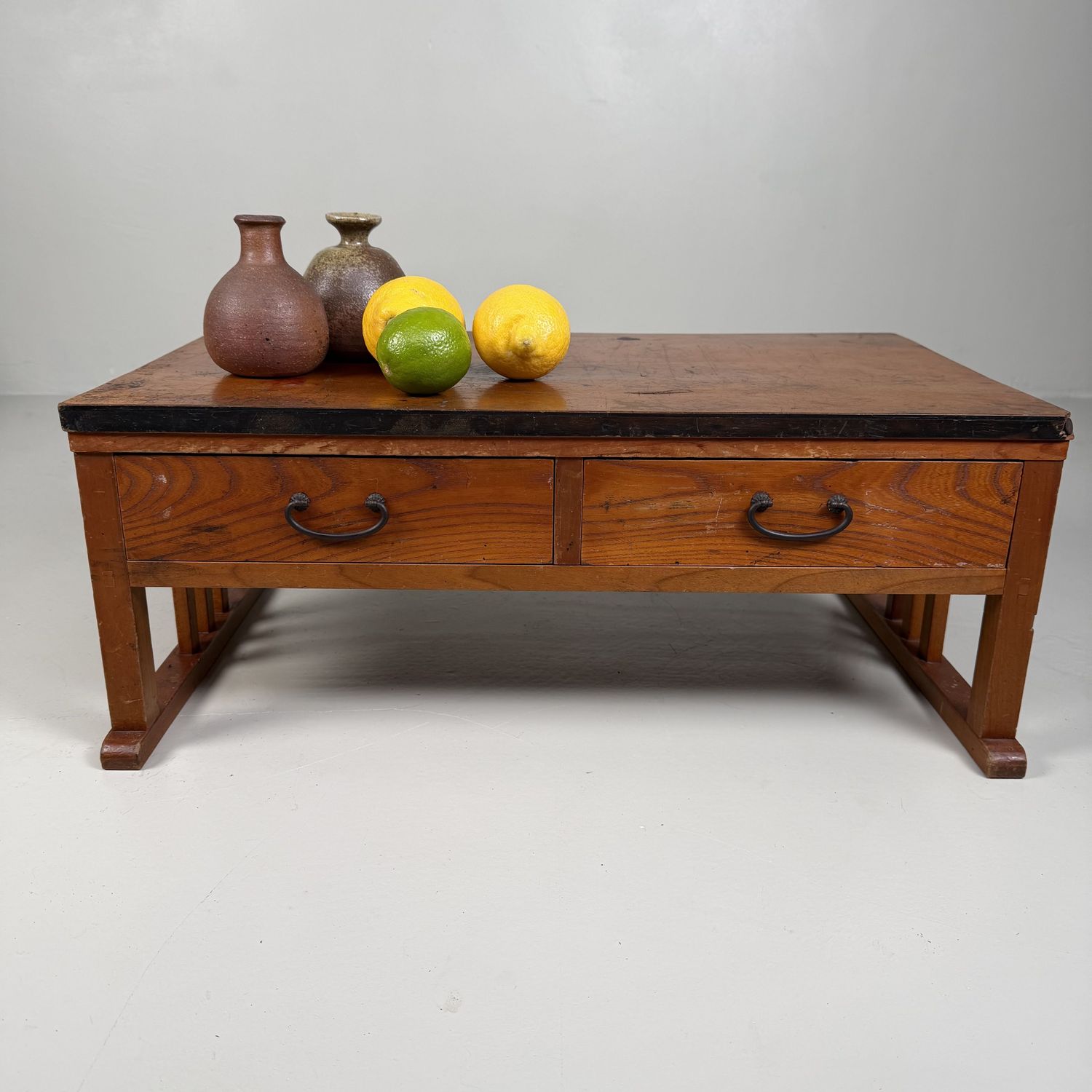 Kleine Japanse Lage Schrijftafel, Chabudai, 1930s