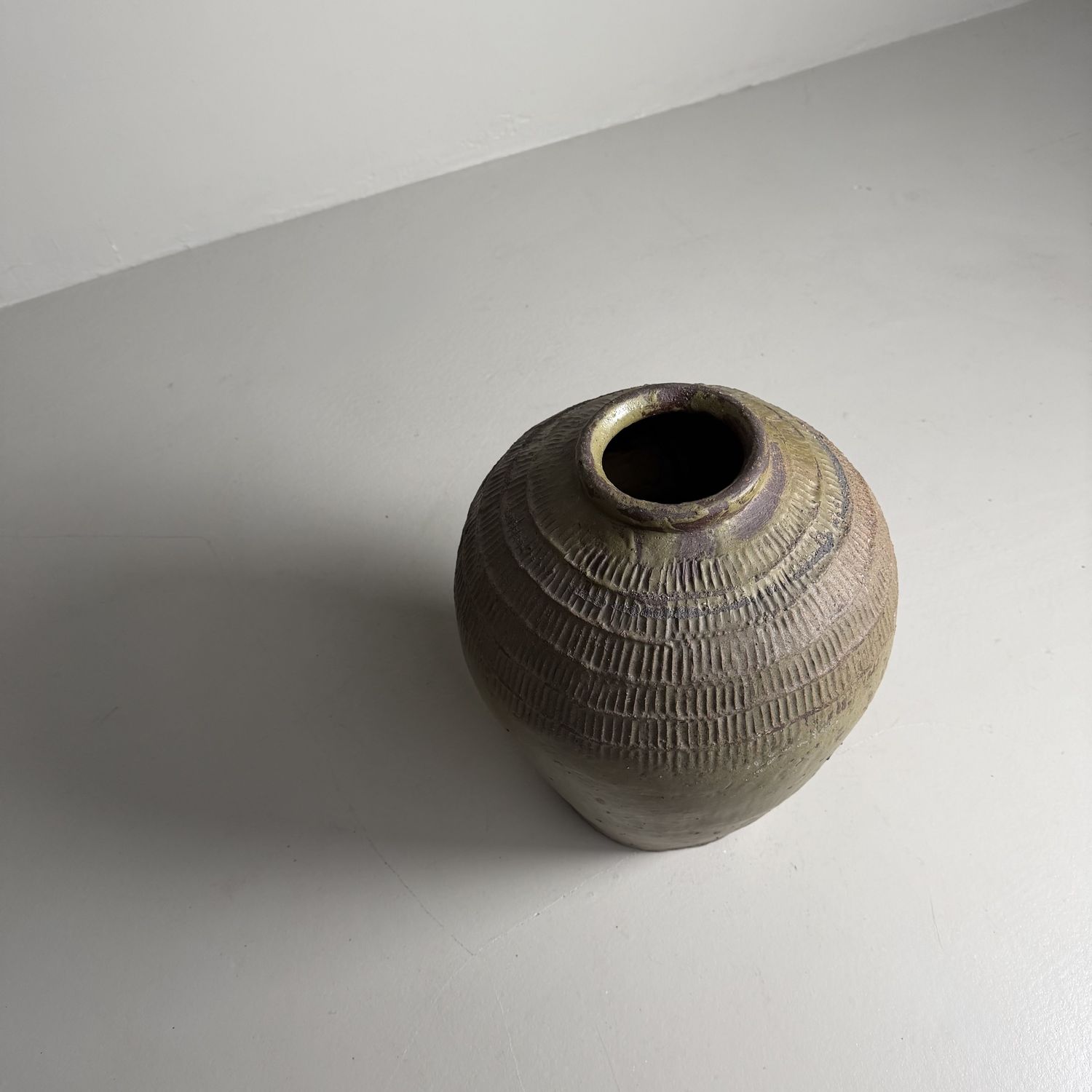 Organic Japanese Tokoname Stoneware Storage Jar, 1900s