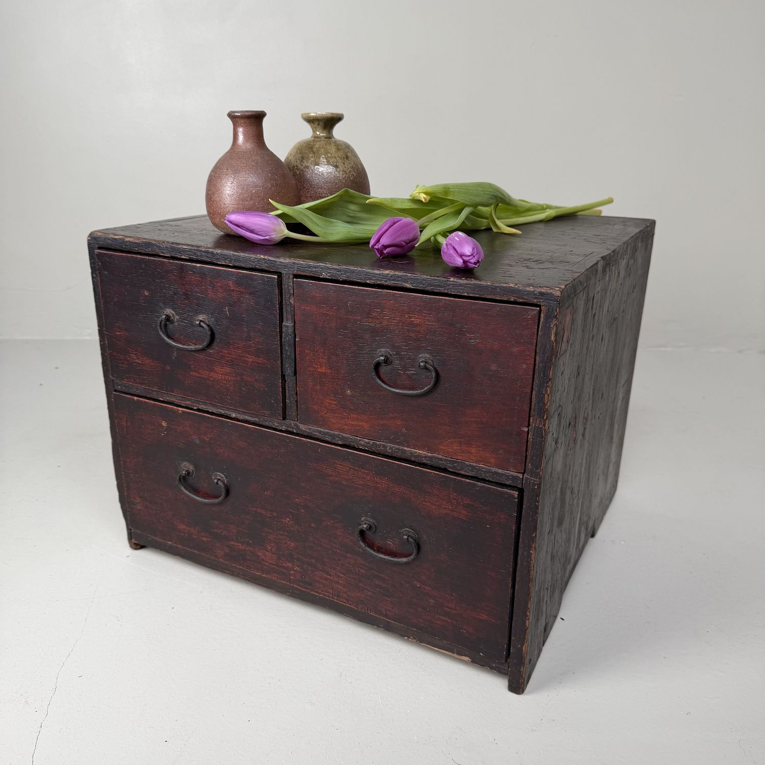 Antique Japanese Bunko Drawer Cabinet with Hidden Compartment, 1900s Antique Japanese Bunko Drawer Cabinet with Hidden Compartment, 1900s