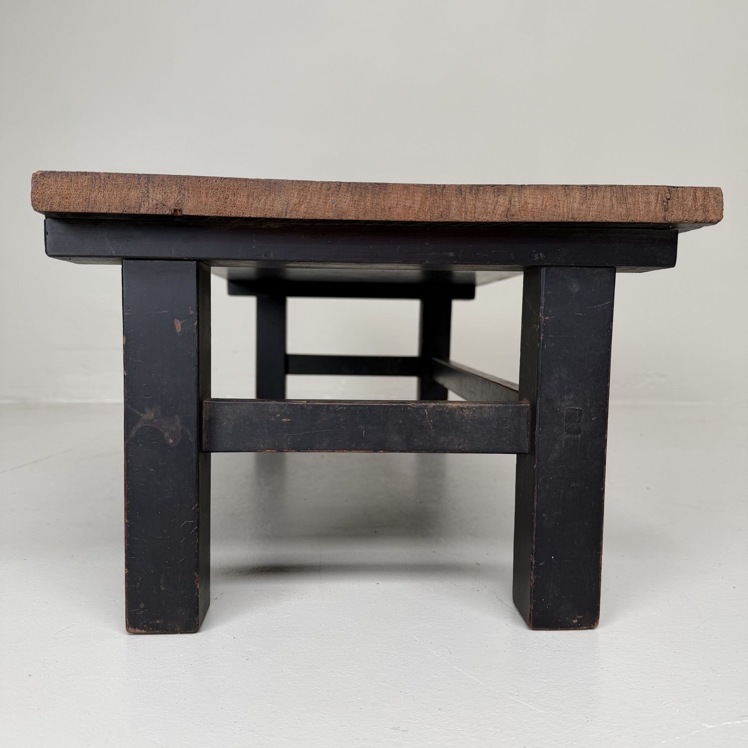 Japanese Minimalist Low Writing Table, Mingei, 1910s Japanese Minimalist Low Writing Table, Mingei, 1910s