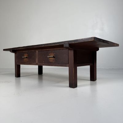 Japanse Lage Schrijftafel met Twee Lades, 1920s Japanse Lage Schrijftafel met Twee Lades, 1920s